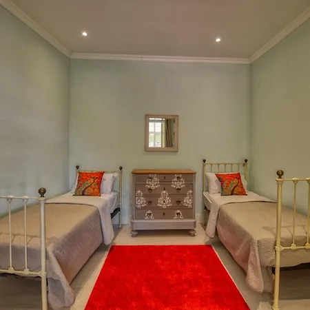 Lejlighed Pezzo 3-bedroom Lakeview With Shared Garden And Terrace San Siro (Lombardy)