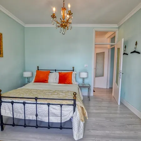 Lejlighed Pezzo 3-bedroom Lakeview With Shared Garden And Terrace