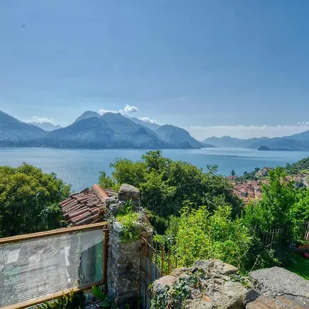 Lejlighed Pezzo 3-bedroom Lakeview With Shared Garden And Terrace *